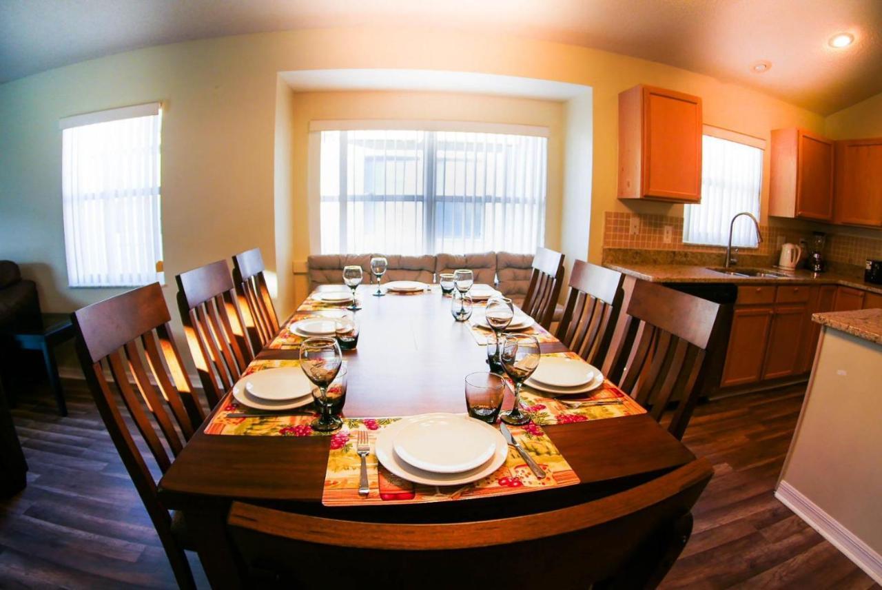 Beautiful 5-5 Bedroom Home!!! 키시미 외부 사진