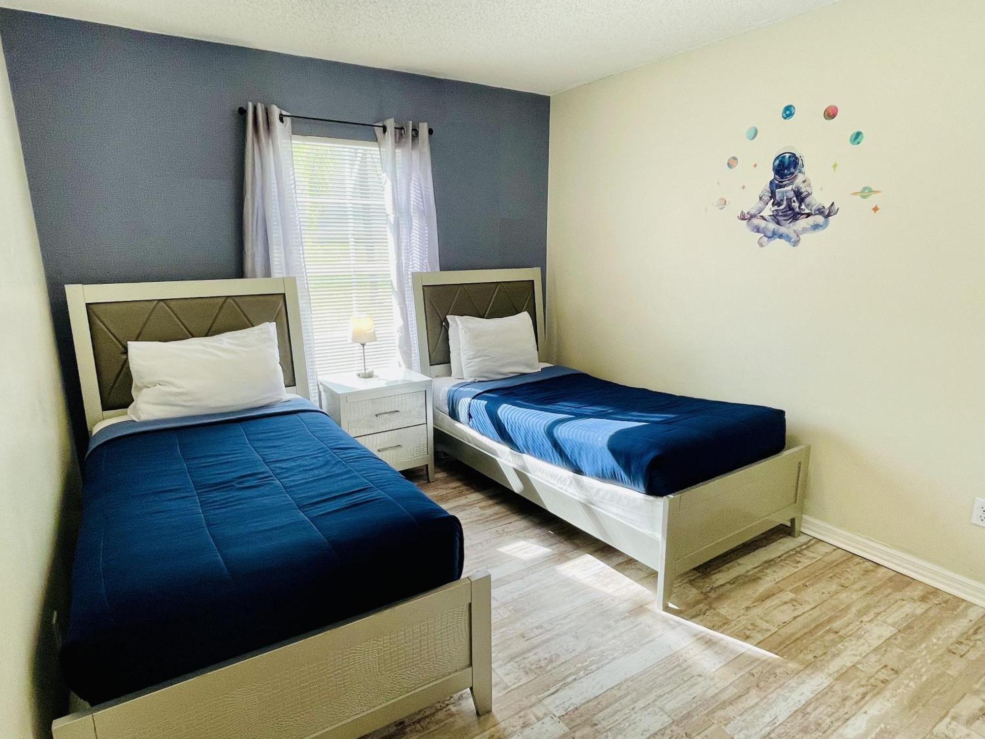 Beautiful 5-5 Bedroom Home!!! 키시미 외부 사진